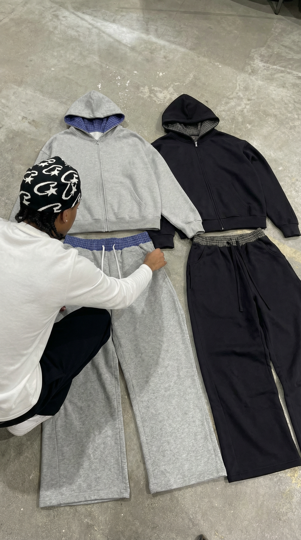 Lazy Boy Contrast Plaid Boxy Zip Up Gray Hoodie