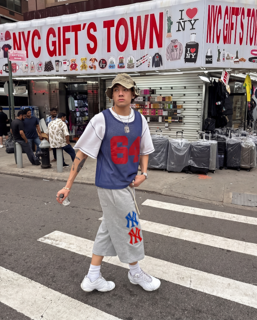 NYC Baggy Basketball 3/4 Length Long Sweat Streetwear Shorts – Oversized Y2K Light Gray